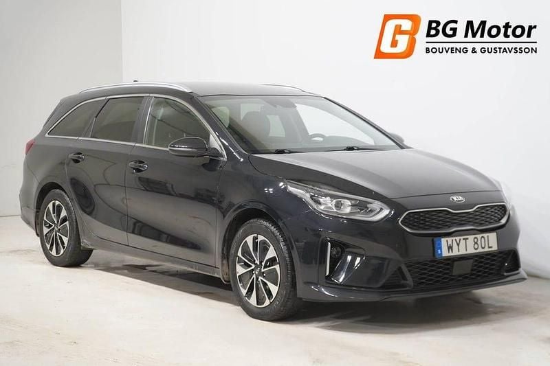 Begagnad Kia Ceed Sportswagon 141 HK (103 kW) 2021 Svart Kombi