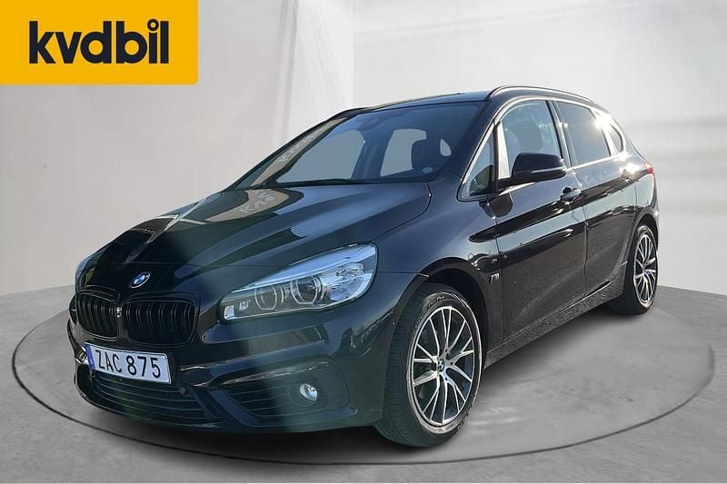 Begagnad BMW 218 Active Tourer Sport Line 136 HK (100 kW) 2018 Svart Minibuss