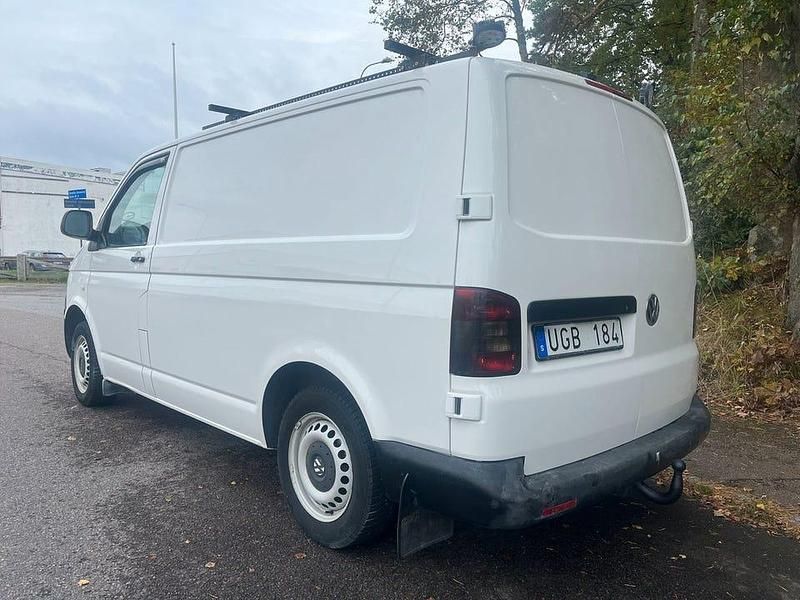 Begagnad VW T5 102 HK (75 kW) 2011 Vit Van