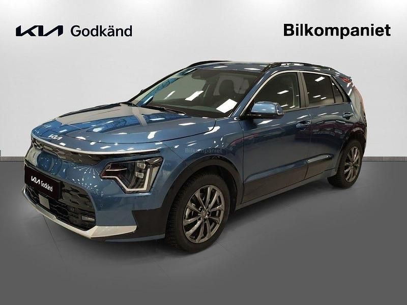 Blå Begagnad 2023 Kia e-Niro Advance SUV | 359 800 kr (Dyr) - Bild 1/4
