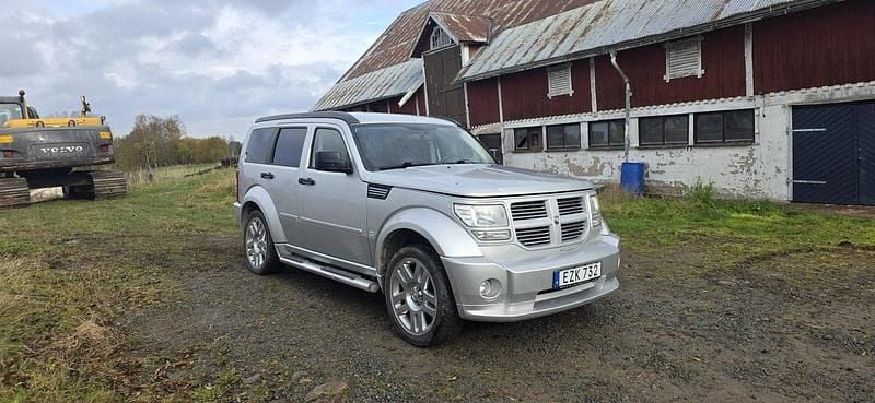Silver Begagnad 2007 Dodge Nitro SUV | 24 000 kr - Bild 1/4
