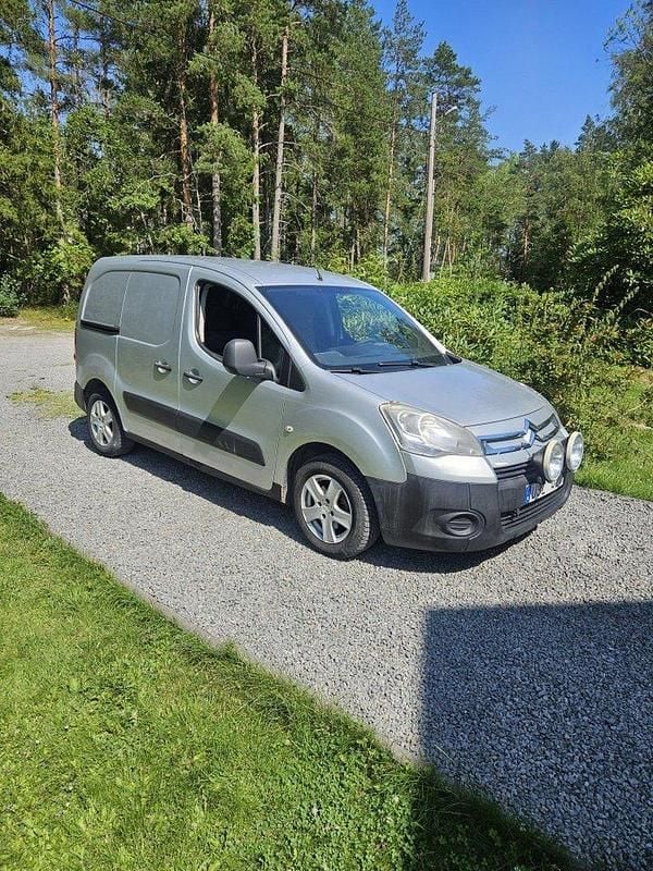 Begagnad 2011 Citroën Berlingo Minibuss | 20 000 kr (Marknadspris) - Bild 1/4
