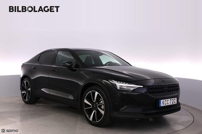 Svart Begagnad 2021 Polestar 2 Plus Sedan | 374 800 kr (Marknadspris) - Bild 1/4