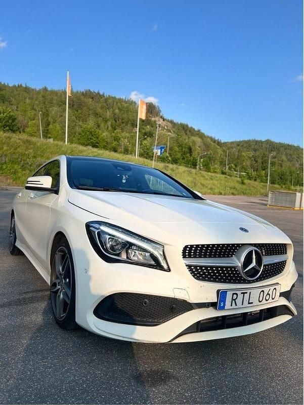 Begagnad 2018 Mercedes CLA200 AMG | 150 000 kr (Superpris) - Bild 1/4