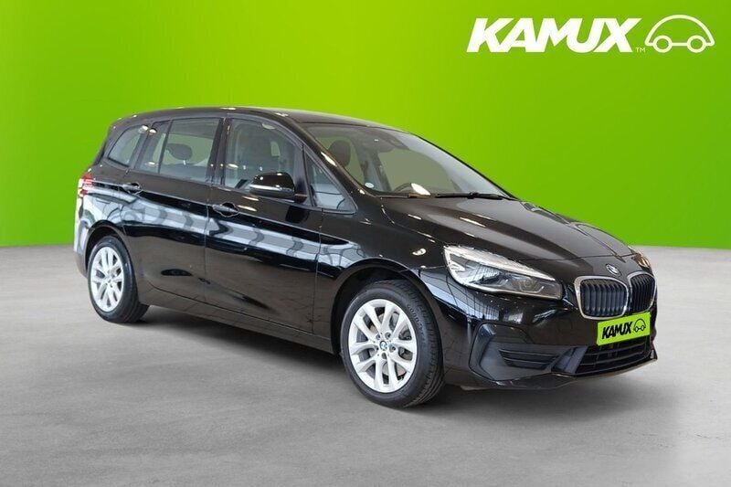 Svart Begagnad 2021 BMW 220 Gran Tourer Minibuss | 219 600 kr (Marknadspris) - Bild 1/3