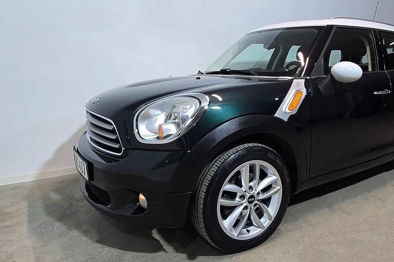 Begagnad Mini Cooper Countryman Chili 122 HK (89 kW) 2011 Grön SUV