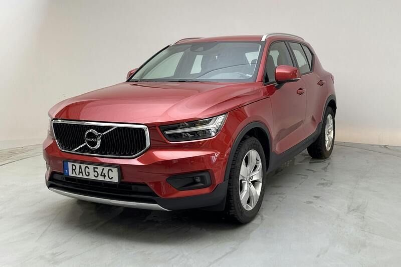 Röd Begagnad 2020 Volvo XC40 SUV | 253 800 kr - Bild 1/4