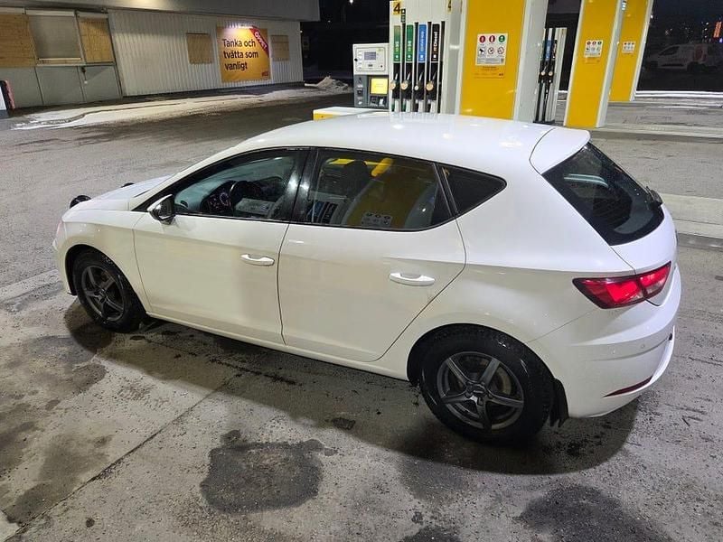 Begagnad Seat Leon 110 HK (80 kW) 2018
