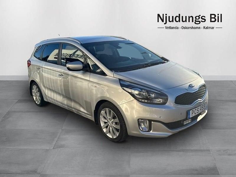 Begagnad Kia Carens 141 HK (103 kW) 2015 Grå Minibuss