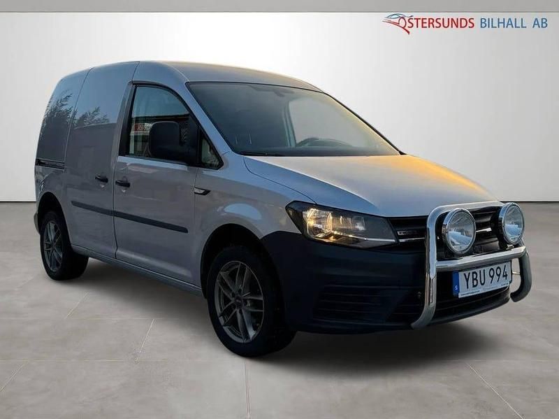 Silver Begagnad 2016 VW Caddy Minibuss | 169 900 kr (Lite dyr) - Bild 1/4