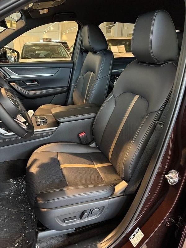 Begagnad Mazda CX-80 Homura-Line 326 HK (239 kW) 2024 Artisan red SUV