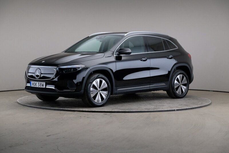 Svart Begagnad 2021 Mercedes EQA250 Edition SUV | 285 000 kr (Marknadspris) - Bild 1/4