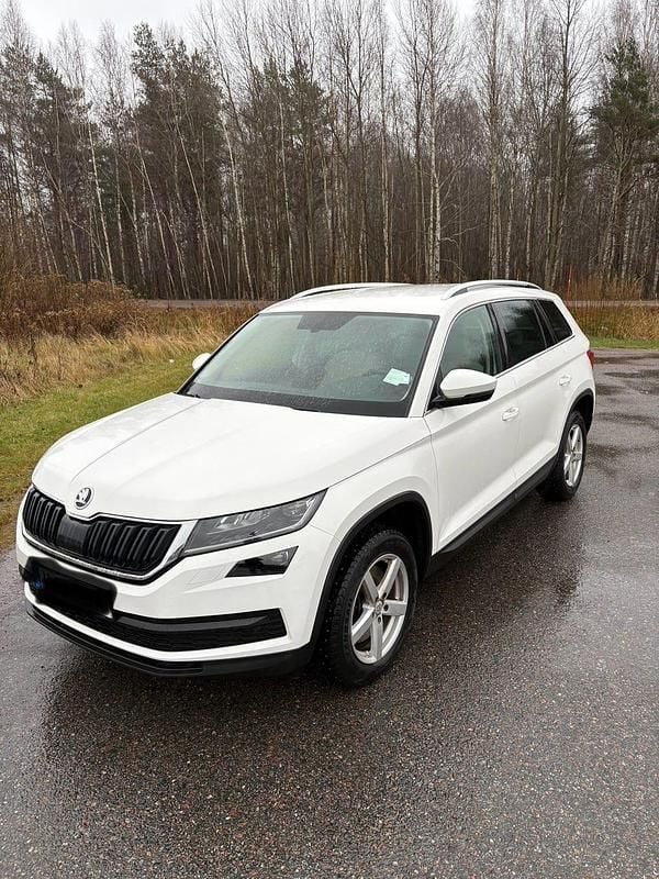 Begagnad 2017 Skoda Kodiaq SUV | 199 000 kr (Bra pris) - Bild 1/4