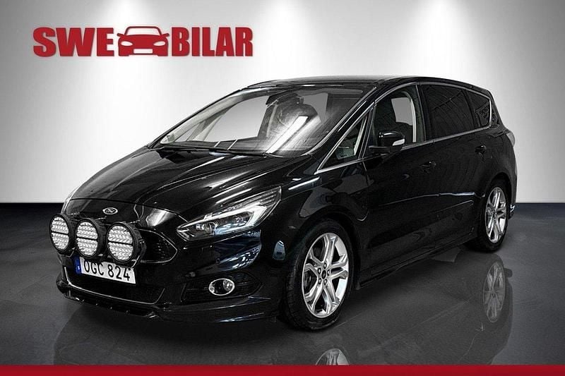 Svart Begagnad 2016 Ford S-MAX Business Edition Minibuss | 179 900 kr (Superpris) - Bild 1/4