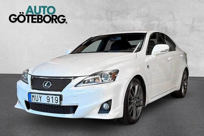Vit Begagnad 2012 Lexus IS250 Sport Line Sedan | 129 900 kr (Marknadspris) - Bild 1/4