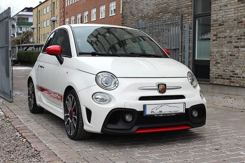 Begagnad Abarth 595 Turismo 165 HK (121 kW) 2016 Bianco gara vit Sportkupé