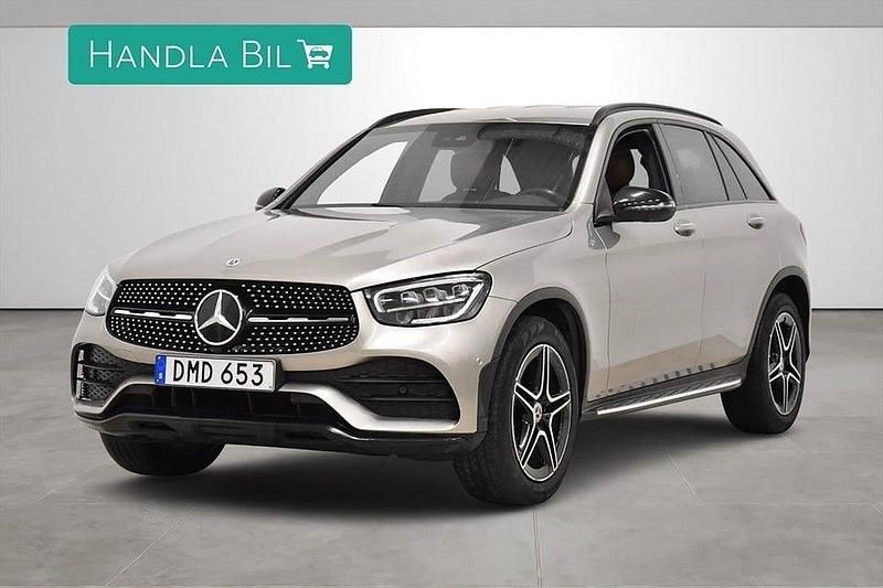 Silver Begagnad 2022 Mercedes GLC300 AMG SUV | 419 900 kr (Superpris) - Bild 1/4