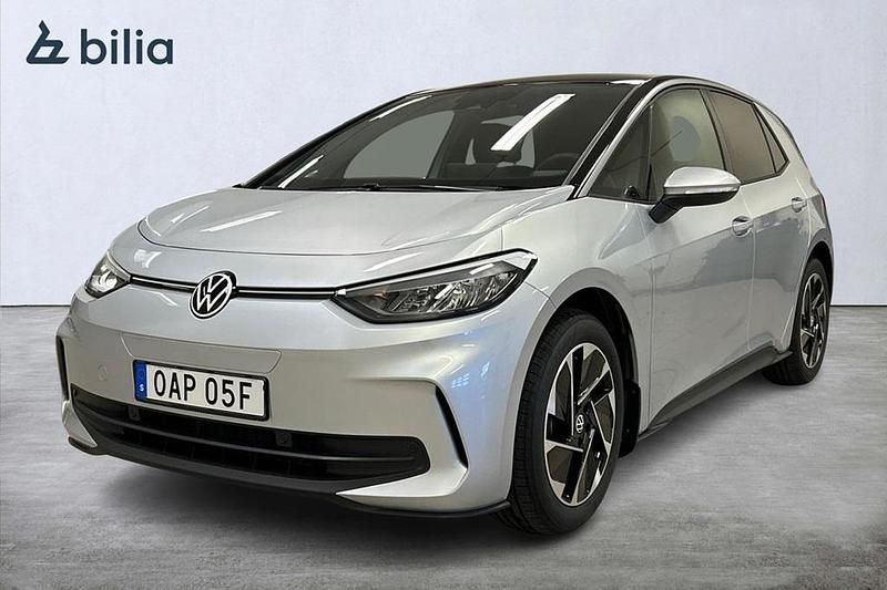 Silver Begagnad 2026 VW ID.3 Pure Halvkombi | 379 800 kr - Bild 1/4