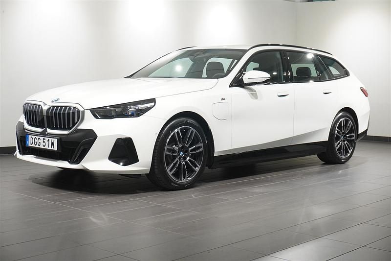 Ny BMW 530e Efficient Dynamics 2025 Okänd Kombi