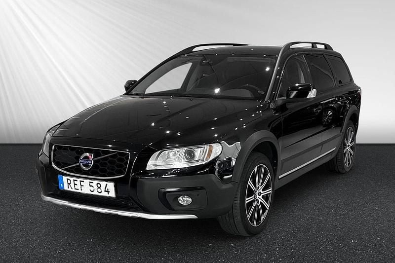 Svart Begagnad 2016 Volvo XC70 Standard SUV | 204 400 kr (Bra pris) - Bild 1/4