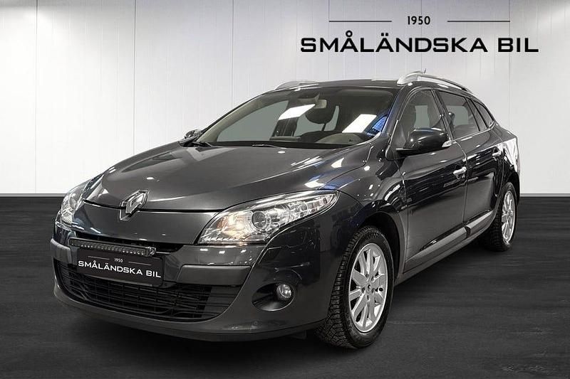 Begagnad Renault Mégane III 110 HK (80 kW) 2011 Grå