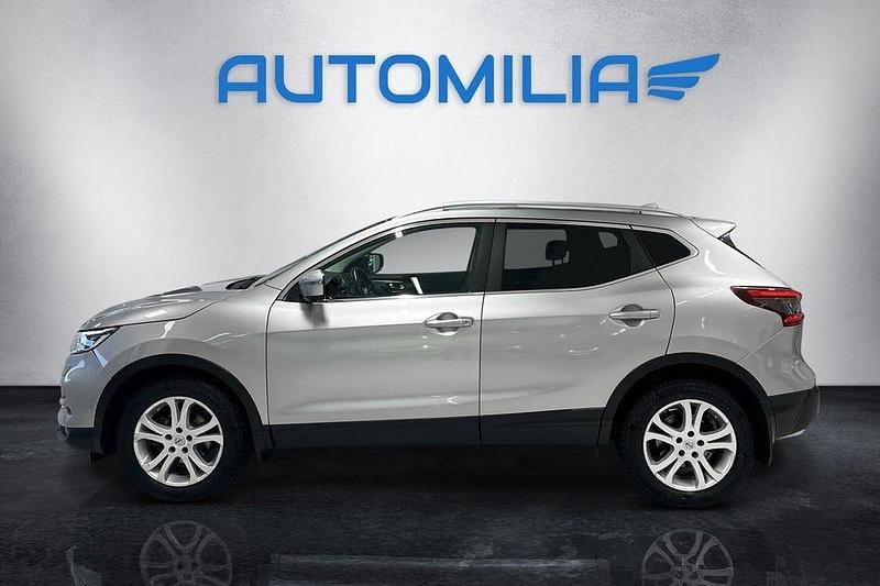 Begagnad Nissan Qashqai 360º 131 HK (96 kW) 2017 Silver SUV