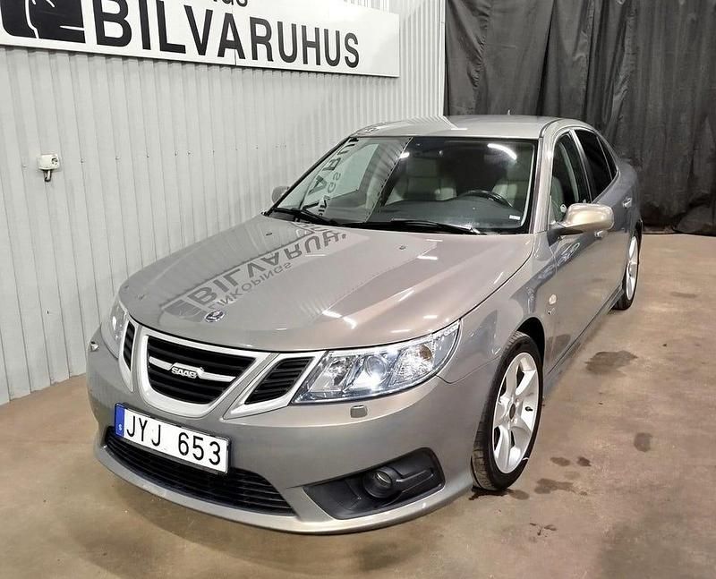 Begagnad Saab 9-3 Griffin 160 HK (117 kW) 2011 Grå Sedan