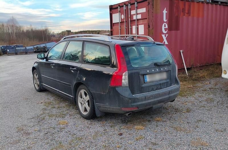 Begagnad Volvo V50 Summum 180 HK (132 kW) 2008 Kombi