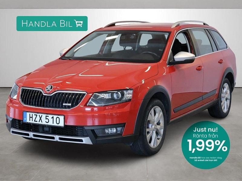 Röd Begagnad 2015 Skoda Octavia Scout Kombi | 199 900 kr (Lite dyr) - Bild 1/4