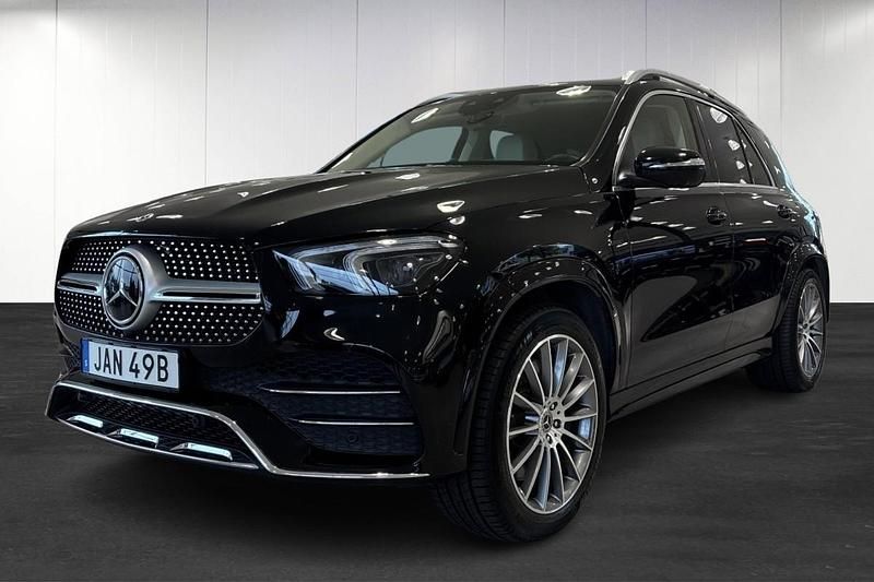 Svart (black) Begagnad 2021 Mercedes GLE350 SUV | 629 900 kr - Bild 1/4
