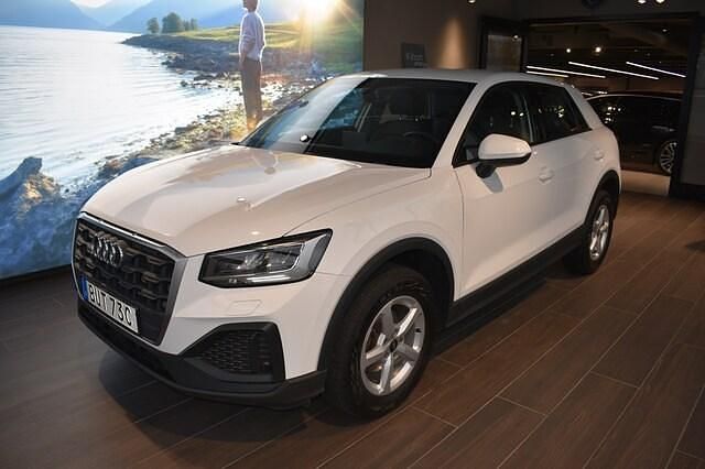 Begagnad Audi Q2 Proline 110 HK (80 kW) 2022 Vit SUV