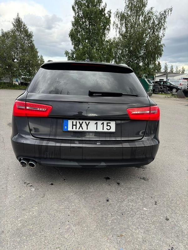 Begagnad Audi A6 177 HK (130 kW) 2012 Kombi