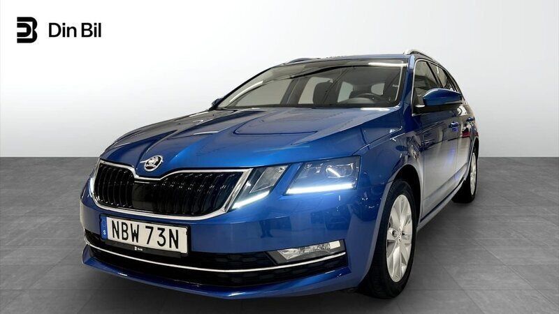 Blå Begagnad 2019 Skoda Octavia Style Kombi | 179 900 kr (Marknadspris) - Bild 1/4