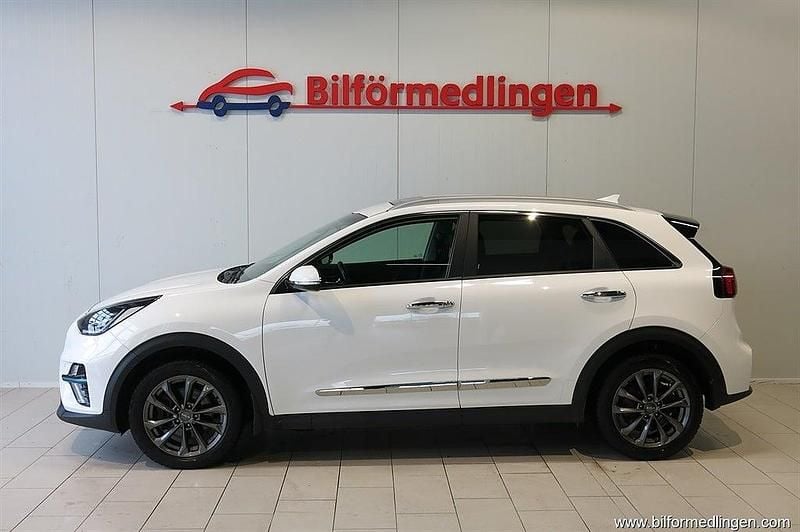 Vit Begagnad 2021 Kia e-Niro Advance SUV | 224 900 kr (Marknadspris) - Bild 1/4