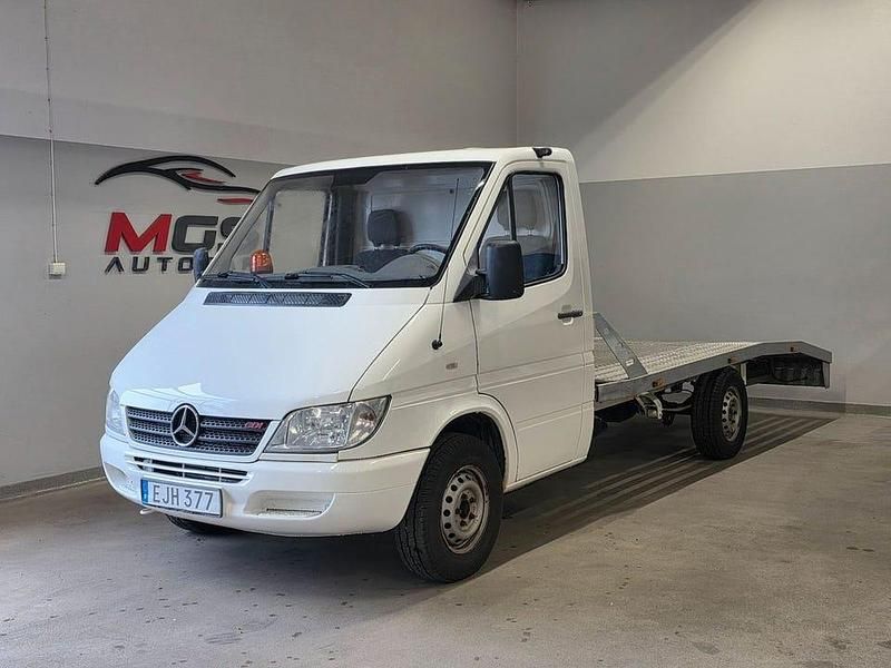 Vit Begagnad 2006 Mercedes Sprinter Van | 109 900 kr - Bild 1/4