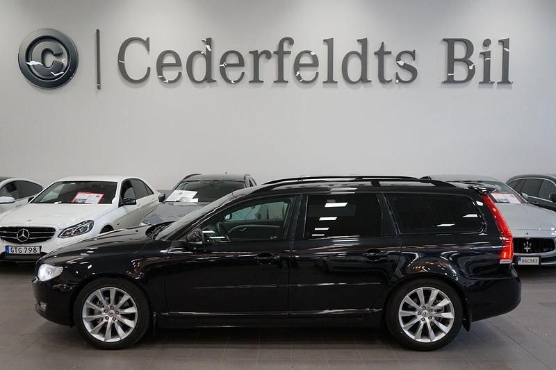 Svart Begagnad 2014 Volvo V70 Dynamic Kombi | 218 900 kr - Bild 1/4