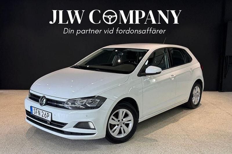 Vit Begagnad 2019 VW Polo Halvkombi | 114 900 kr (Marknadspris) - Bild 1/4