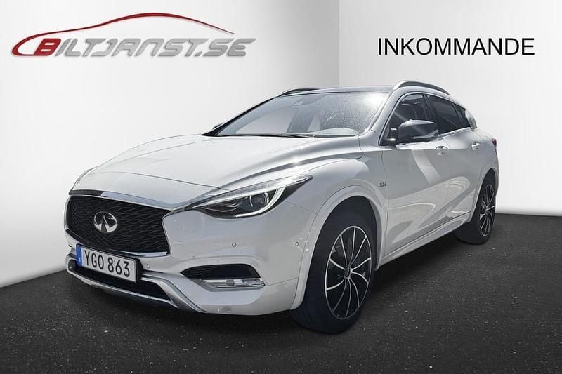 Vit Begagnad 2017 Infiniti QX30 SUV | 189 900 kr - Bild 1/4