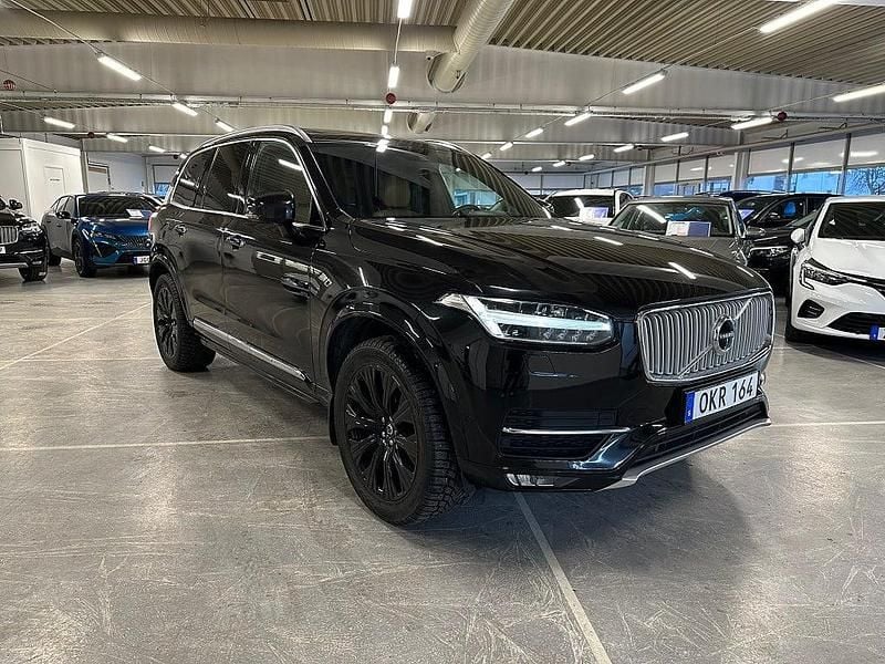 Begagnad Volvo XC90 Inscription 235 HK (172 kW) 2016 Svart SUV