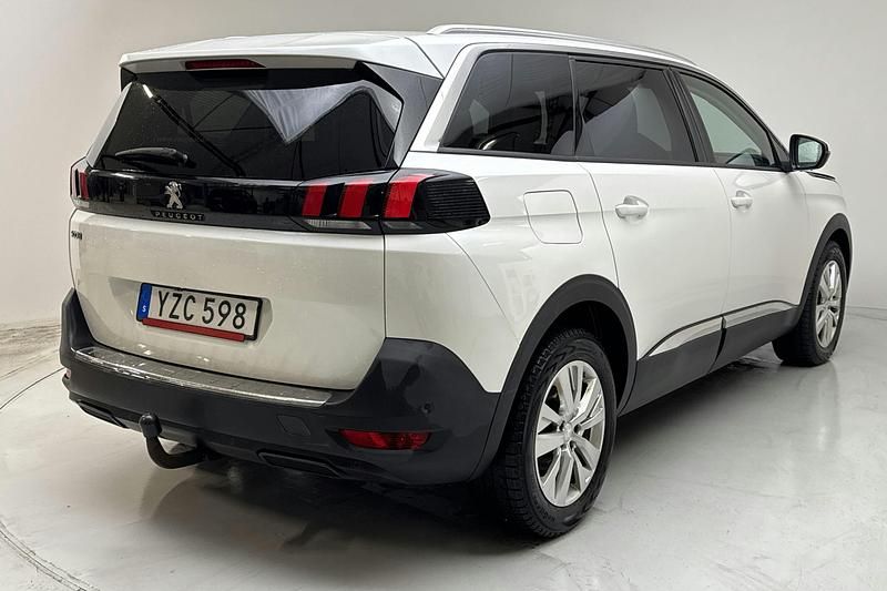 Begagnad Peugeot 5008 130 HK (95 kW) 2017