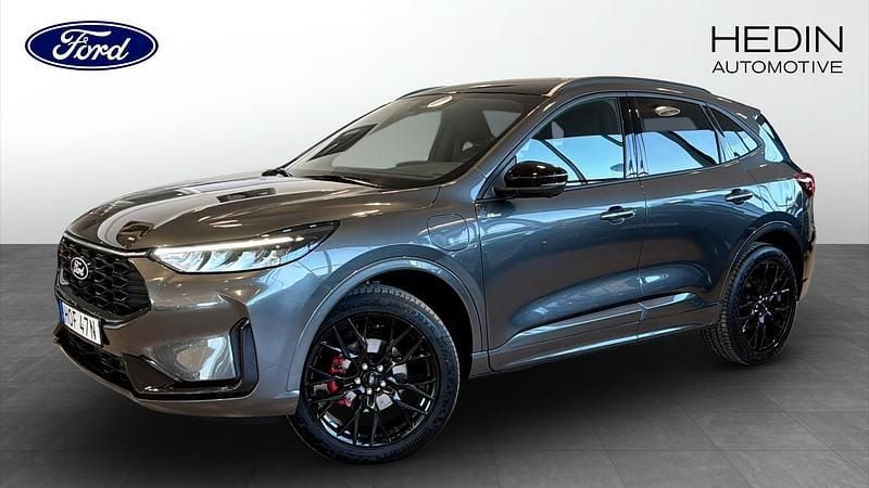 Grå Ny 2026 Ford Kuga ST-Line X SUV | 503 000 kr (Dyr) - Bild 1/4