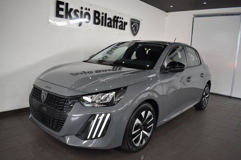 Grå Ny 2024 Peugeot 208 Halvkombi | 205 800 kr (Marknadspris) - Bild 1/4
