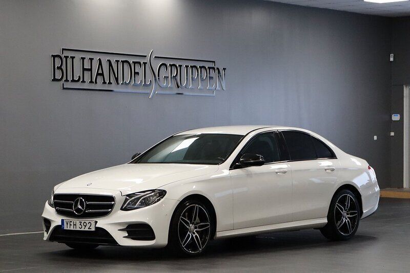 Vit Begagnad 2016 Mercedes E220 AMG Sedan | 249 900 kr (Marknadspris) - Bild 1/4