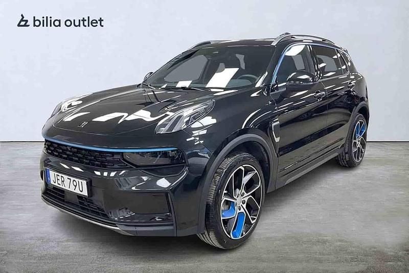 Svart Begagnad 2023 Lynk & Co 01 SUV | 294 900 kr (Marknadspris) - Bild 1/1