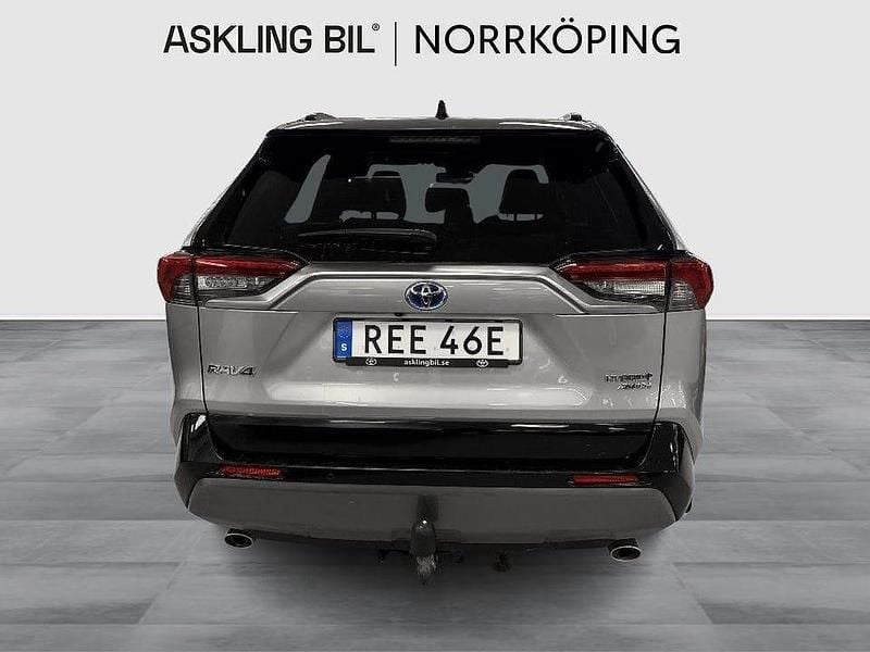 Begagnad Toyota RAV4 Hybrid Style 222 HK (163 kW) 2021 Grå SUV