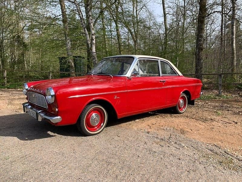 Begagnad Ford Taunus 65 HK (47 kW) 1965 Sportkupé