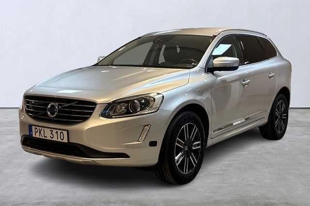 Silver Begagnad 2017 Volvo XC60 Standard SUV | 279 900 kr (Bra pris) - Bild 1/4
