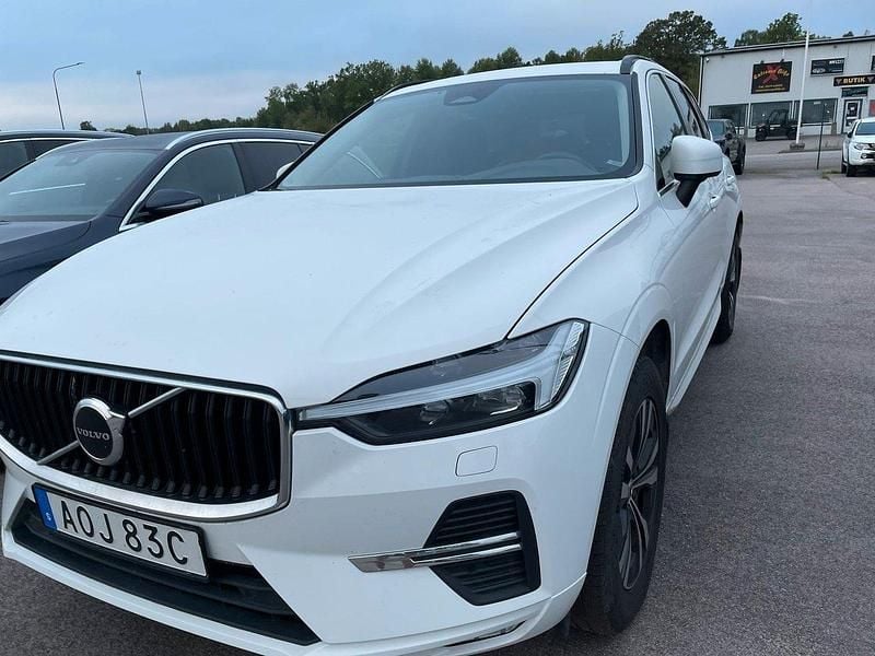 Vit Begagnad 2022 Volvo XC60 SUV | 335 000 kr (Superpris) - Bild 1/2