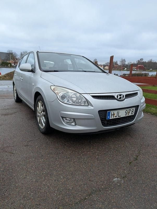 Begagnad 2008 Hyundai i30 Halvkombi | 29 000 kr (Bra pris) - Bild 1/4