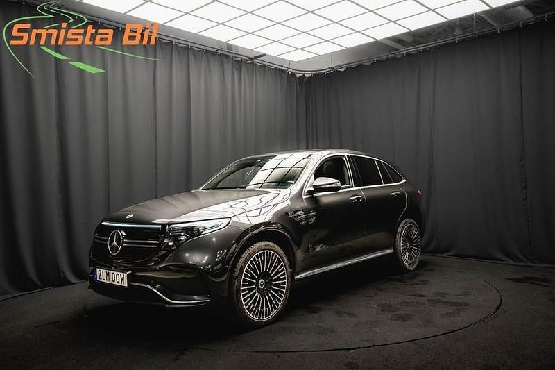 Grå Begagnad 2021 Mercedes EQC400 Premium SUV | 378 900 kr (Marknadspris) - Bild 1/2